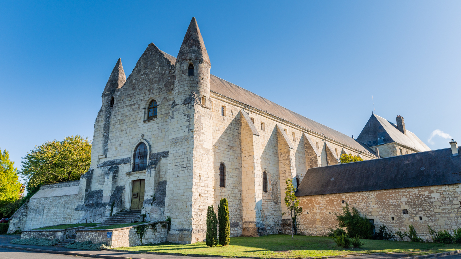 Abbaye Saint-Pierre de Bourgueil située au cœur du vignoble Bourgueillois, Touraine, Centre Val de Loire